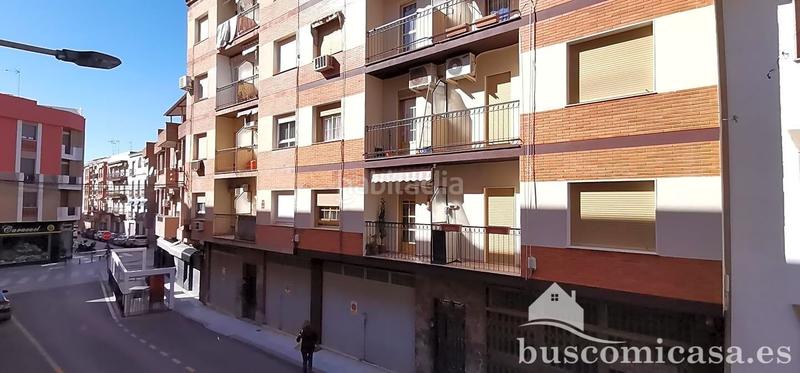 Foto 80c3aa6f-ee4a-48ca-ba37-70bd1517d702. Pis amb calefacció a Centro ciudad Linares