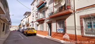 Pis  N/a. Este piso se encuentra en la calle rio guarrizas, una zona muy t