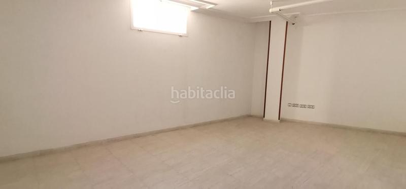 Foto 412c79a5-a884-4349-a221-57d80dbe5f80. Oficina a Centro ciudad Linares