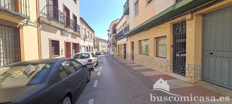 Foto 403f8637-410e-4396-8e94-d95cfeed41e3. Locale commerciale in Bailén