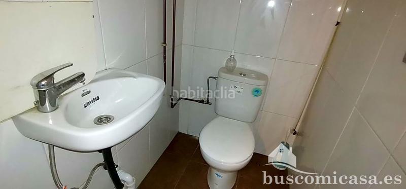 Foto a0f1233f-978c-4464-a00f-c8e4fc90d440. Business premise in Linarejos Linares