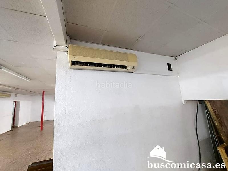 Foto 1c5c4aaa-54ce-4a63-b325-f54e62d2c08e. Local comercial bonito y amplio local . en Guarromán