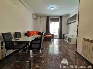Lloguer Pis  Alfonso x el sabio. Magnífico piso con patio y terraza solárium disponible en agosto