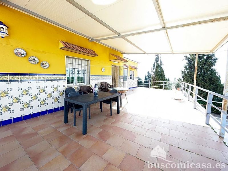 Foto 4845aba3-f683-43a7-a5f9-5b82e944f2bb. House with parking in Jabalquinto