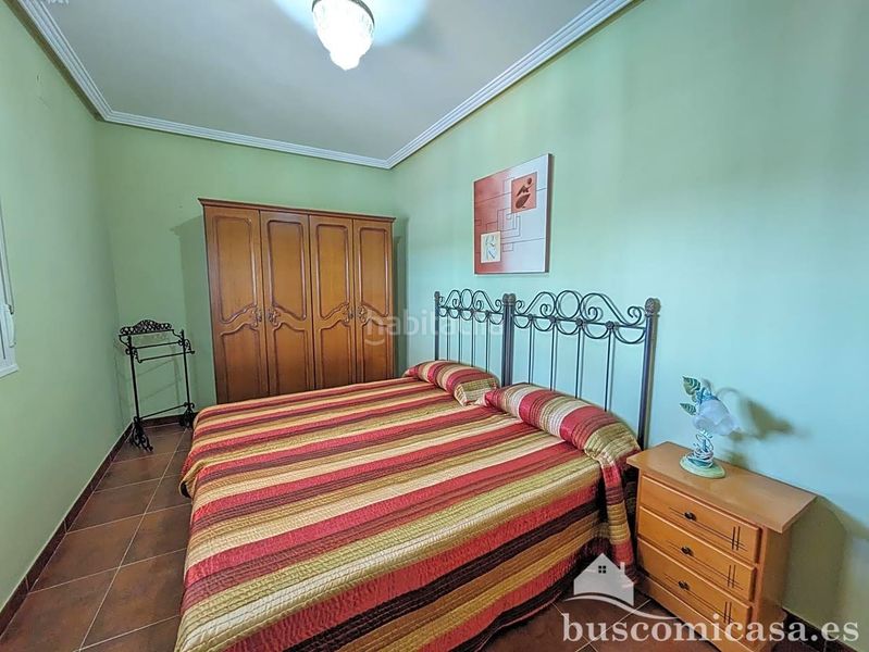 Foto 530320ad-5bdc-4dcb-89f6-262b83645016. House with parking in Jabalquinto