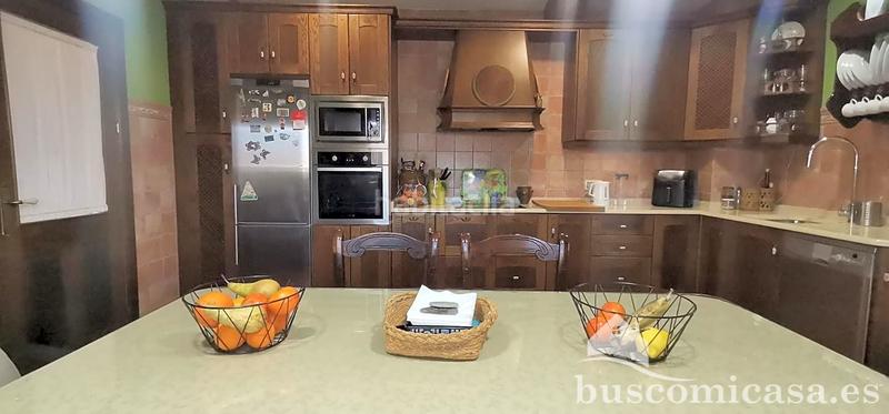 Foto ad827ac1-1ea9-4e3c-98d5-d6ba8cb3e945. Casa amb calefacció piscina a La Zarzuela - San José - Belén Linares