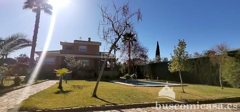 Foto e90205b7-74c9-448f-be19-96a214c93c5d. Casa amb calefacció piscina a La Zarzuela - San José - Belén Linares