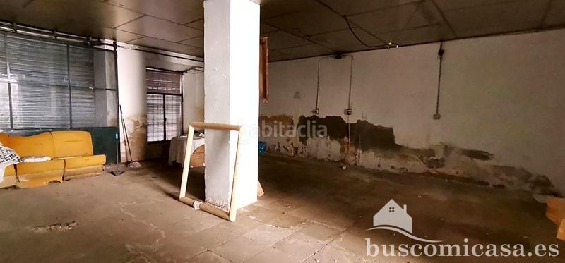 Foto 93917de0-df7a-4470-b2ae-b3633ad659ee. Edificio  en calle tetuán. en Centro ciudad Linares