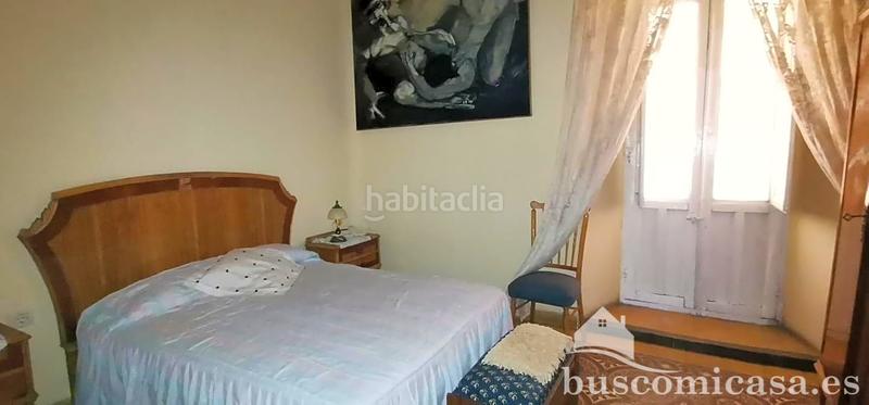 Foto b71e0059-b79a-4afb-9fb9-ae562b7e8c0e. Edificio  en calle tetuán. en Centro ciudad Linares