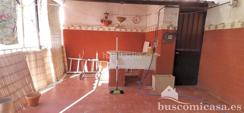 Foto c740005e-b0c7-43d7-9ff3-94230d082990. Edificio  en calle tetuán. en Centro ciudad Linares