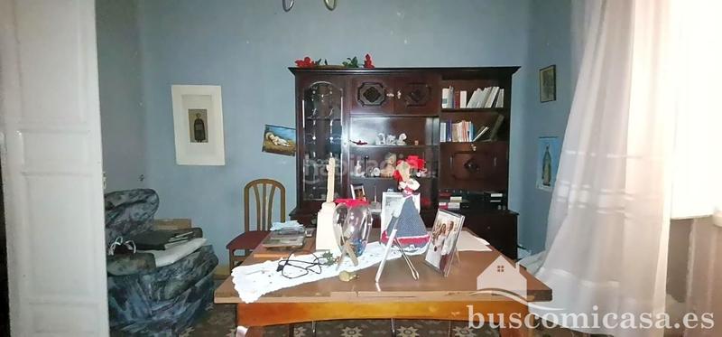 Foto ddd773cf-302b-4213-98cd-d033736eb012. Edificio  en calle tetuán. en Centro ciudad Linares