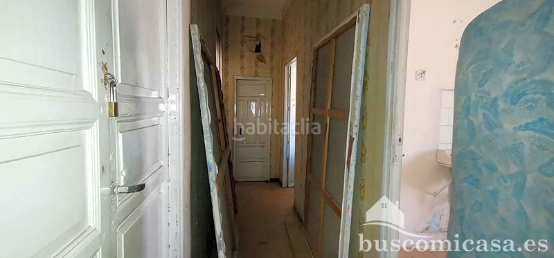 Foto fab94478-5dbd-4acc-a737-a3cdb7158178. Edificio  en calle tetuán. en Centro ciudad Linares