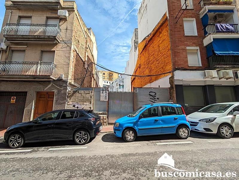 Foto b8f6b17c-9703-4046-b665-4c20719a23ce. Terreno residenziale in Centro ciudad Linares