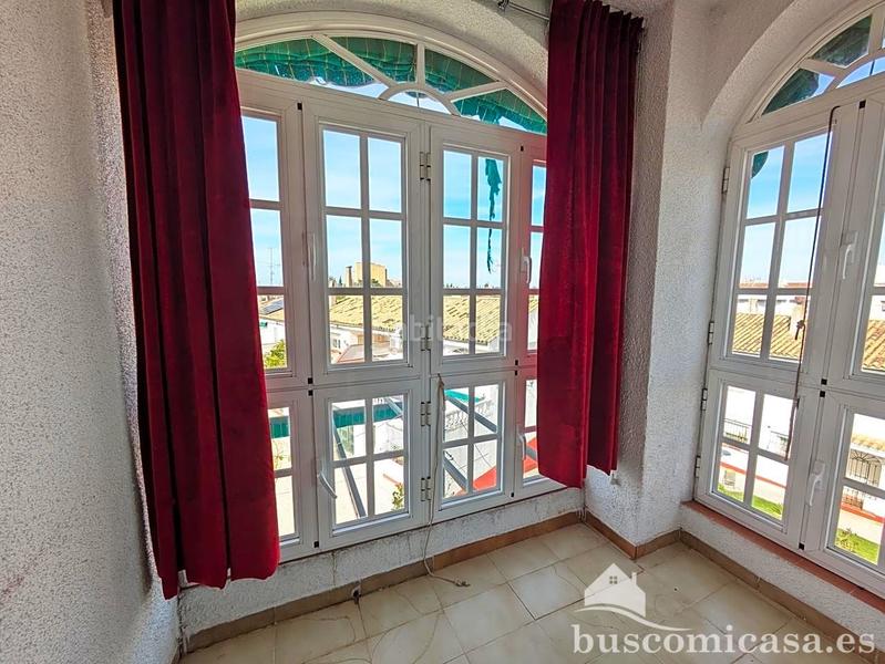 Foto bd28bc90-1ebe-4f90-a72c-3f58ab09067a. Casa bonita casa en urbanización la florida. en Zona Hospital Linares