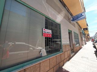 Local Comercial en Calle Santa Engracia