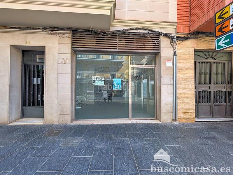 Foto 10a0dd26-2a1d-418c-af5e-eb35f8981141. Local comercial local en pleno corazón . en Centro ciudad Linares