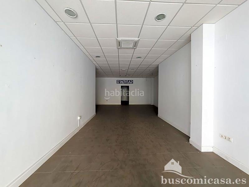 Foto eee9eb4c-f10f-4514-b095-012cc70feb27. Local comercial local en pleno corazón . en Centro ciudad Linares