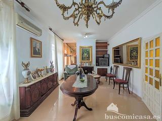 Casa  María auxiliadora. Impresionante casa en avenida maría auxiliadora.