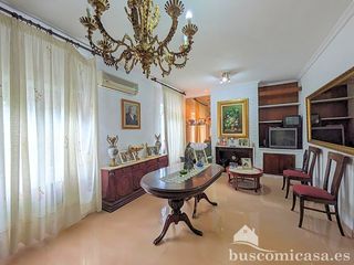 Casa  María auxiliadora. Impresionante casa en avenida maría auxiliadora.