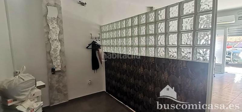 Foto be9b9d00-eb32-43ea-8566-198b858417af. Alquiler local comercial estupendo local en doctor juan reyes en Linares