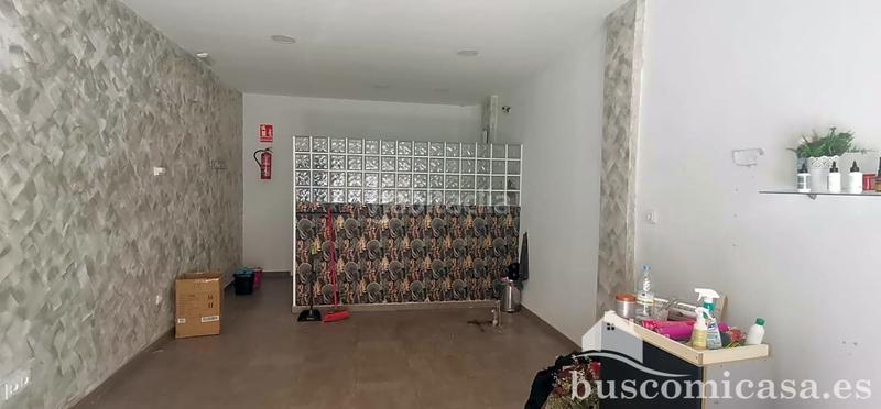 Foto 5b7b4b86-172e-455b-93d4-72d9049e3695. Location local commercial dans La Zarzuela - San José - Belén Linares