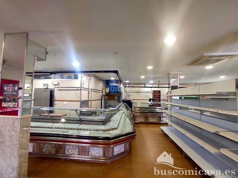 Foto 6c362517-9638-4d8b-b061-7d1d07b9df72. Location local commercial dans Linarejos Linares