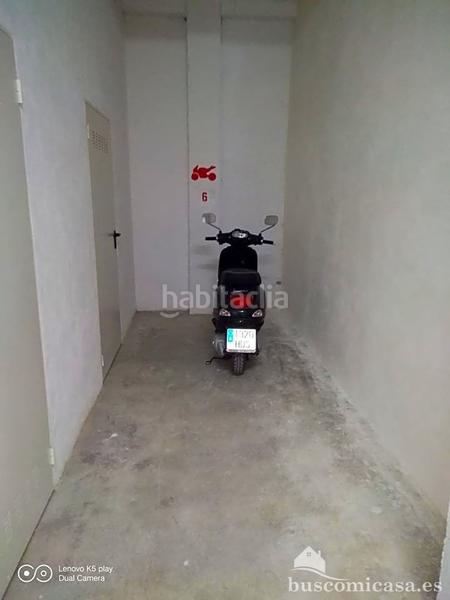 Foto 349d430b-1b99-45c5-b2be-2365a5441980. Alquiler parking coche en julio burell 48 plaza de parking para moto en calle julio burell, . en Linares