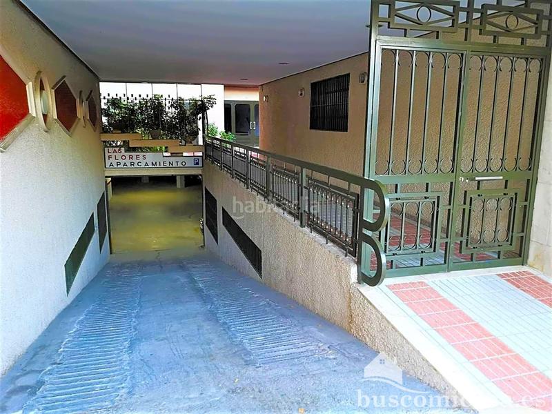 Foto 1a8ad64d-5465-4986-868f-67a1fe412d95. Miete autoparkplatz in julio burell 48 in Linarejos Linares