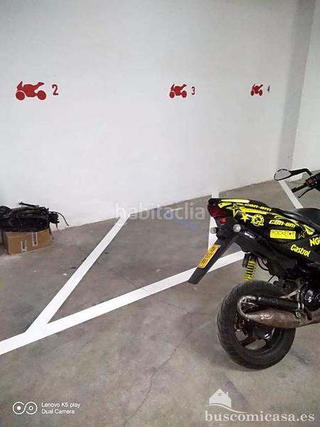 Foto 4e883332-4864-4511-80d4-675ced78cfc4. Miete autoparkplatz in julio burell 48 in Linarejos Linares