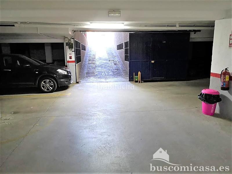 Foto 6d83e7d8-73d9-4eb1-a7be-df1e1b6074fe. Miete autoparkplatz in julio burell 48 in Linarejos Linares