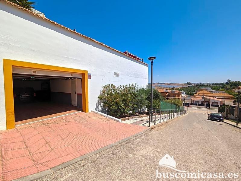 Foto 2edd54e3-e4dd-4e9a-9858-255b41a38e23. Haus mit heizung parking pool in Carolina (La)