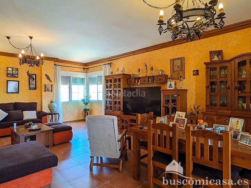 Foto 41d0ddca-48f1-45b1-85e2-f6cd53a0573a. Haus mit heizung parking pool in Carolina (La)