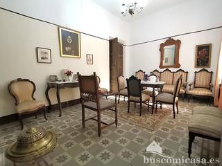 Maison  Cánovas del castillo ponton. Impresionante casa señorial en pleno centro de linares. en calle