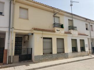 Casa  Las casillas. Ideal para inversores en benalúa
