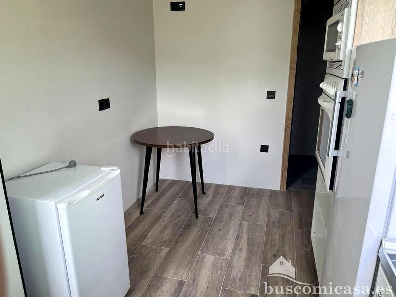 Foto 5f1b0772-0f1b-4dc5-85bd-37c309a621c7. Alquiler piso  con wifi y terraza en Linarejos Linares