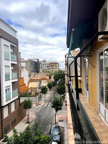 Foto a2a13e13-d925-4fc6-b517-c92e01d2348d. Alquiler piso  con wifi y terraza en Linarejos Linares