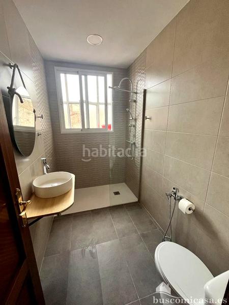 Foto 2bb5efb1-b1bc-4ff2-b7ee-c9807f23ae8c. Lloguer pis a Linarejos Linares