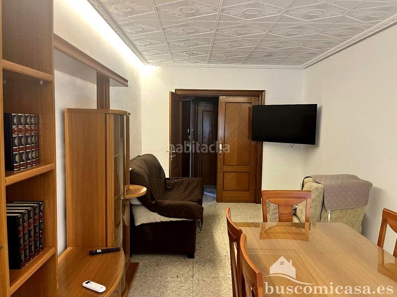 Foto be639345-d75b-4b1e-b1d2-c78488c3258c. Lloguer pis a Linarejos Linares