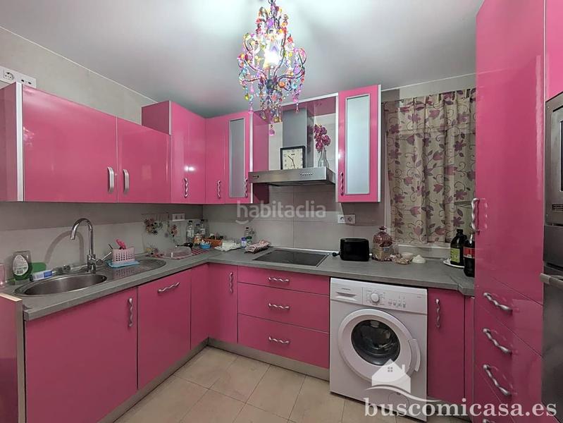 Foto 067f31a2-8a9f-4a74-a366-09125e35290f. Piso precioso piso en calle julio burell. en Linarejos Linares