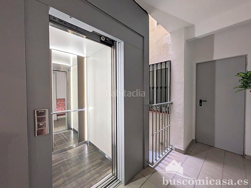 Foto 40c9466f-d266-4818-b0ad-aa58eab78c4f. Piso precioso piso en calle julio burell. en Linarejos Linares