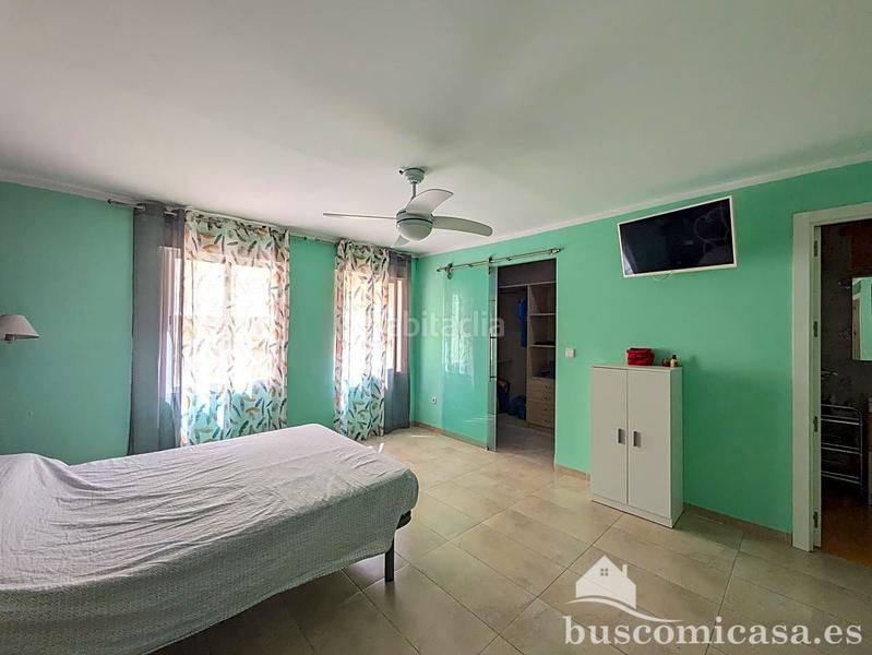 Foto cadb8faa-c6d5-4e5f-8c4c-29db3e9fd58e. Piso precioso piso en calle julio burell. en Linarejos Linares