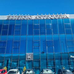 Office space in Cueva de viera 11. Oportunidad para inversores, local en antequera