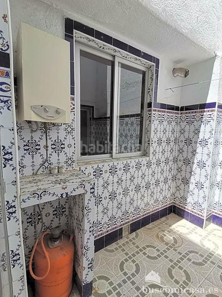 Foto c4826381-1aad-4e2b-9326-141ddcb36816. Casa amb aparcament a Arrayanes Linares