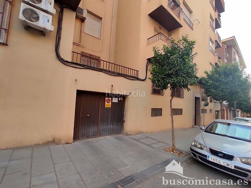 Foto ba1b7af2-a24a-4441-be27-3583ce2517a7. Autoparkplatz in Centro ciudad Linares