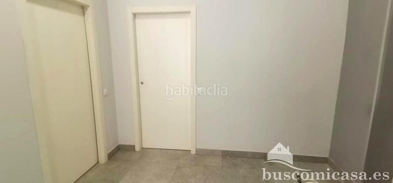 Foto f4993fba-1455-4472-b193-b69f8059434f. Alquiler local comercial bonito local para iniciar tu negocio en Linares
