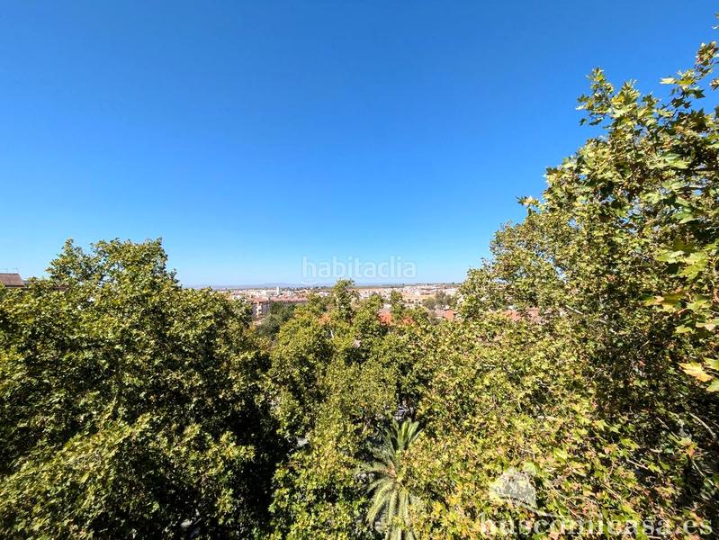 Foto 60cdee04-3d74-4253-82a9-e14f2ededfa7. Duplex dans Linarejos Linares