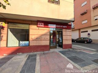 Geschäftsraum  Guillén. Bonito local en calle guillén y tetuán.