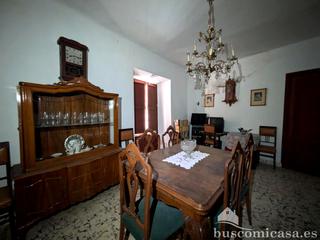 Haus  De ramón y cajal del bermejal. Casa para reformar en el corazón de linares.