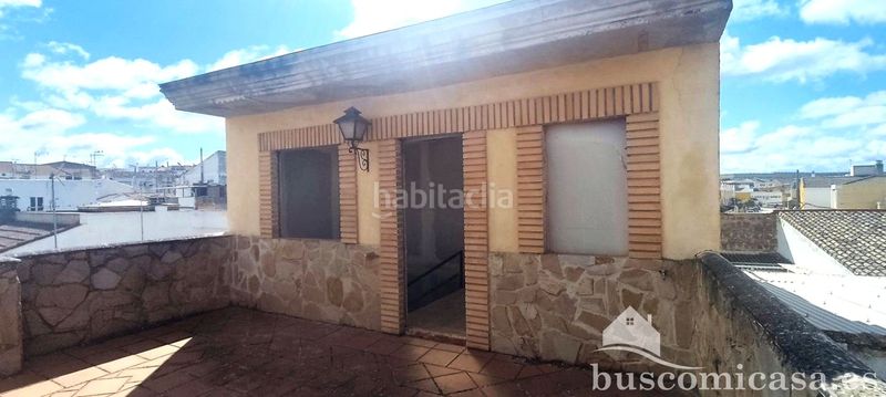Foto e7318b55-b7c9-474a-99b8-3ee38fbc3153. Casa amb aparcament a Centro ciudad Linares