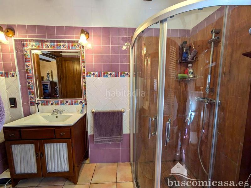 Foto 54c08b6d-d32e-43c3-b061-1bd17b68ae48. Masía fantástica casa en urbanización los almendros. en Linares